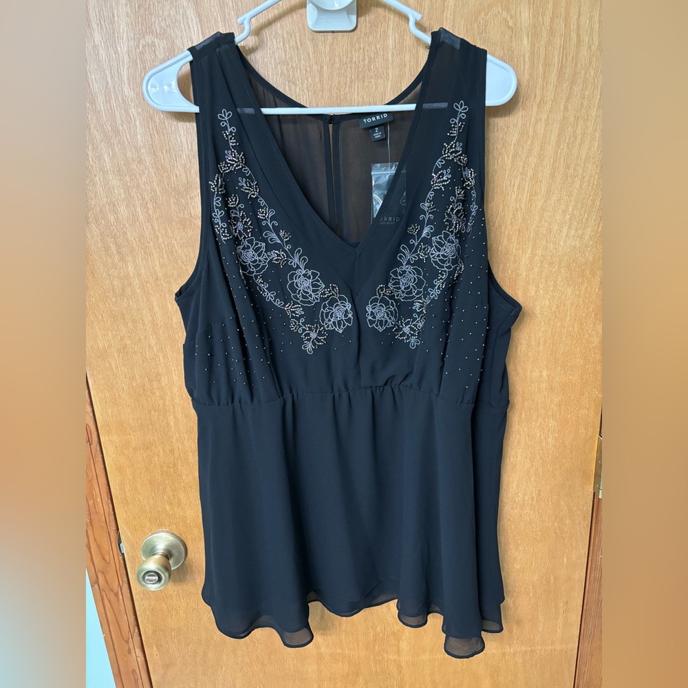 Torrid size 2 dressy tank never worn NWT